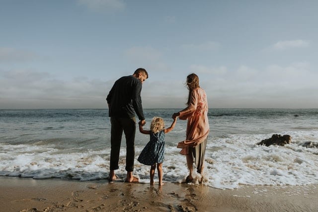 barefoot-beach-cheerful-1574653-1