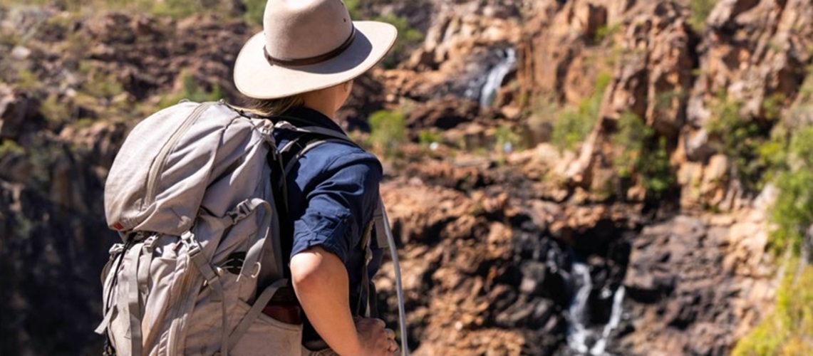 trekking